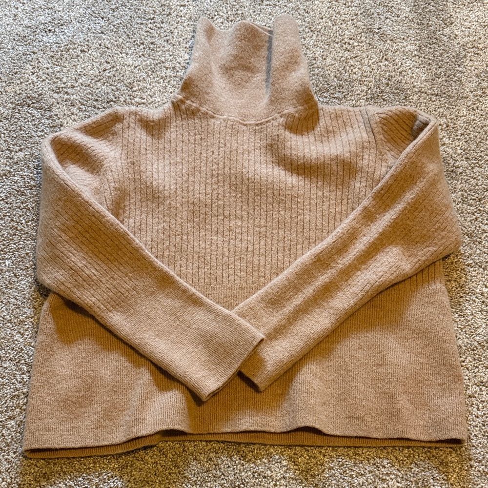 😎Cozy Tan Merino Wool Turtleneck Sweater